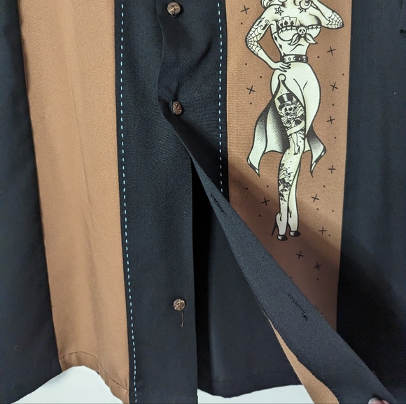 Lucky 13 pinup button down retro sailor Jerry art style missing a button - Picture 5 of 9